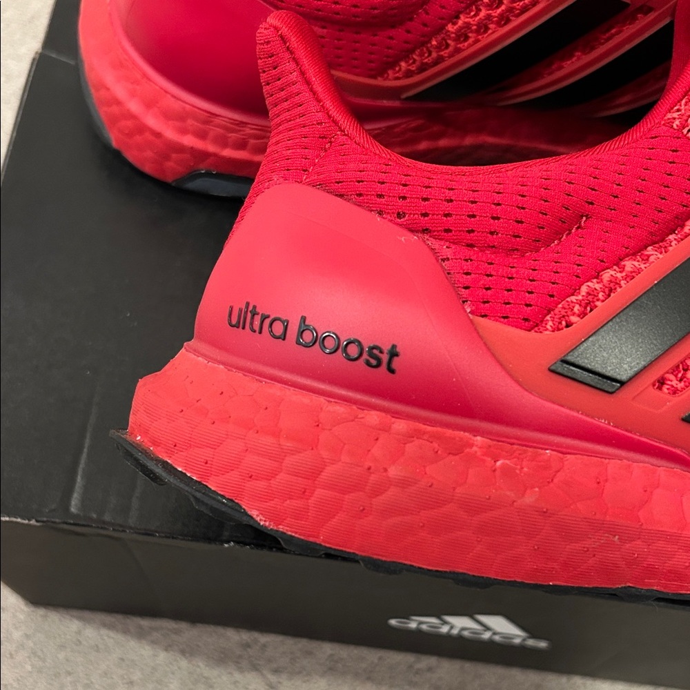 adidas ultraboost - red and white running shoes (Nebraska) - men’s size 9 - Picture 5 of 9